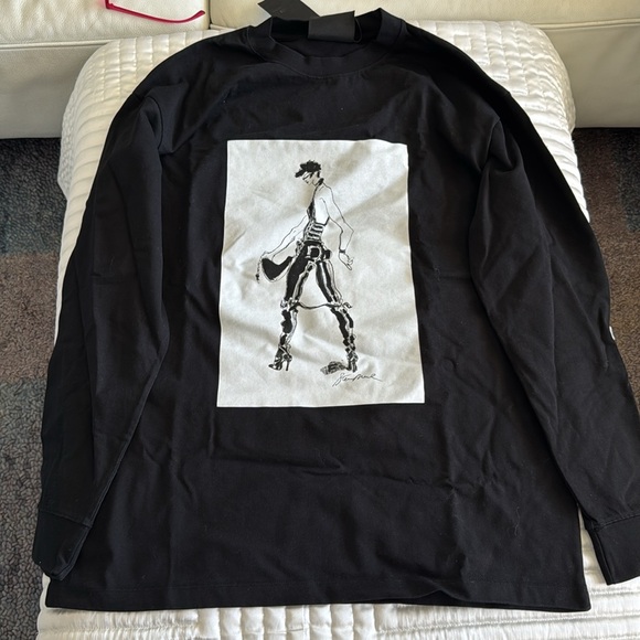 ZARA x STEVEN MEISEL
Long Sleeve Black Crew Neck T - Picture 1 of 8
